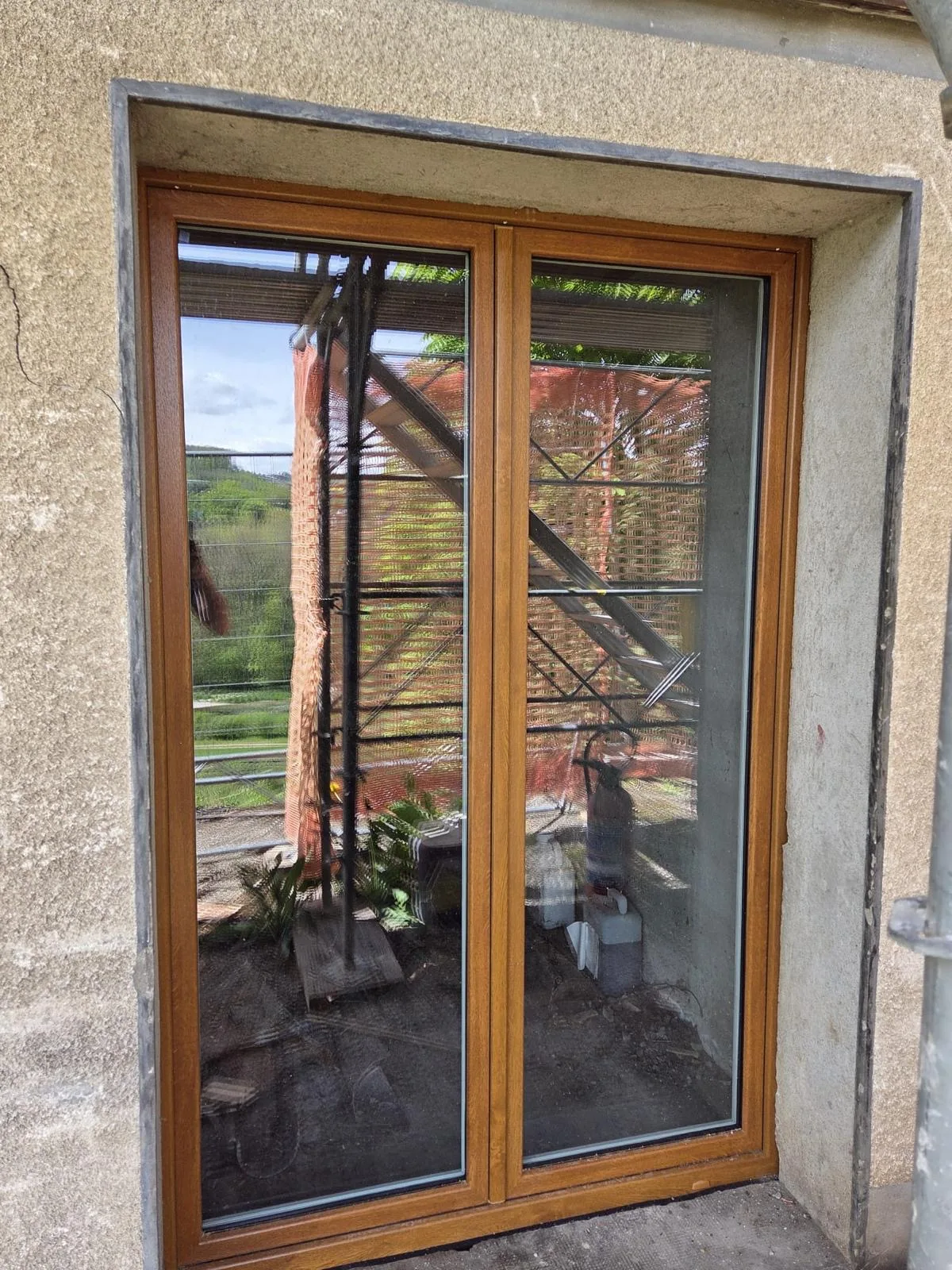 Schéma de l'isolation thermique d'une fenêtre en PVC